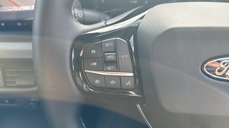 Ford Transit Courier E-Transit Courier 100kW 43kWh Trend Van Auto